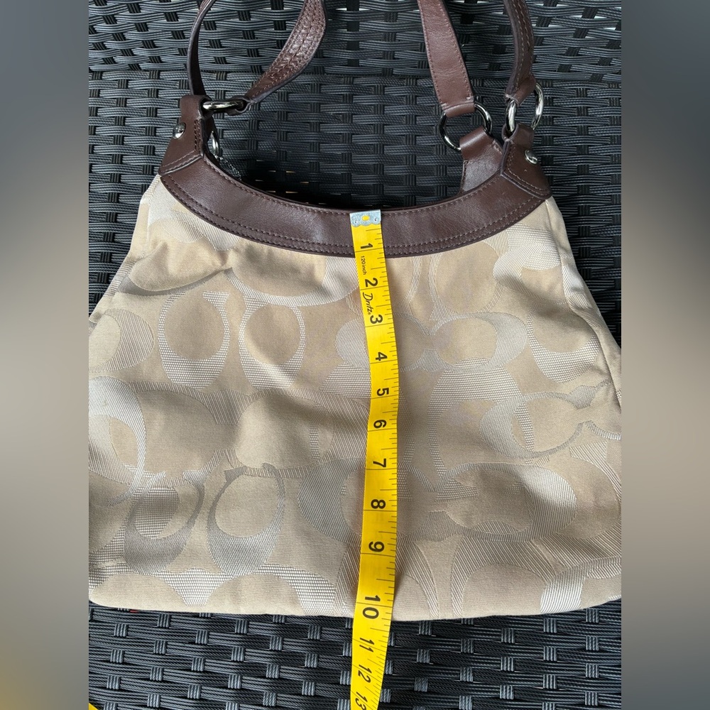 COACH BAG,Coach Tan and Brown Shoulder Bag. - Picture 10 of 14